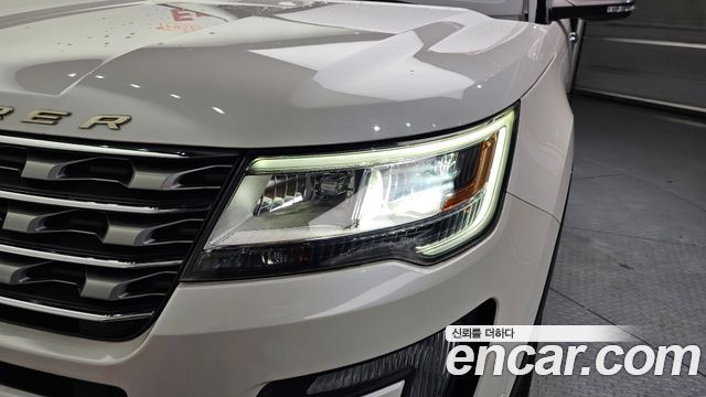Ford Explorer 2.3 Limited 4WD 5th 2017 — фото 22