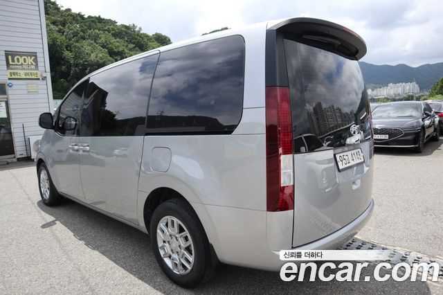 Hyundai Staria Cargo 5-Seater Modern 2022 — фото 2