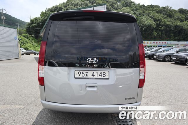 Hyundai Staria Cargo 5-Seater Modern 2022 — фото 4