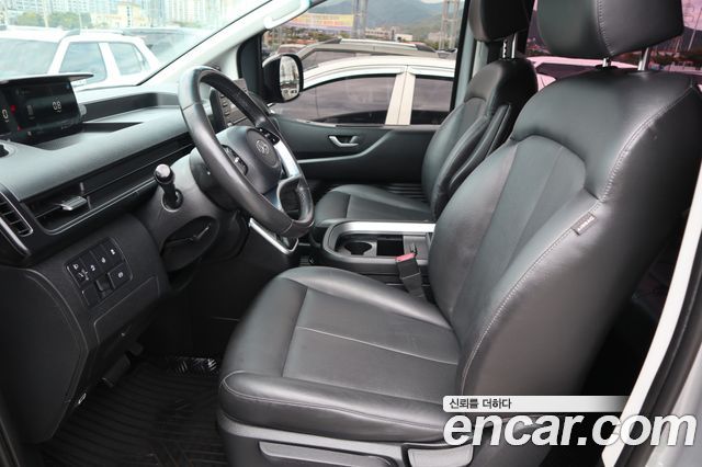 Hyundai Staria Cargo 5-Seater Modern 2022 — фото 10