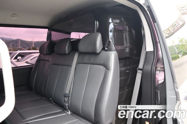 Hyundai Staria Cargo 5-Seater Modern 2022 — фото 16