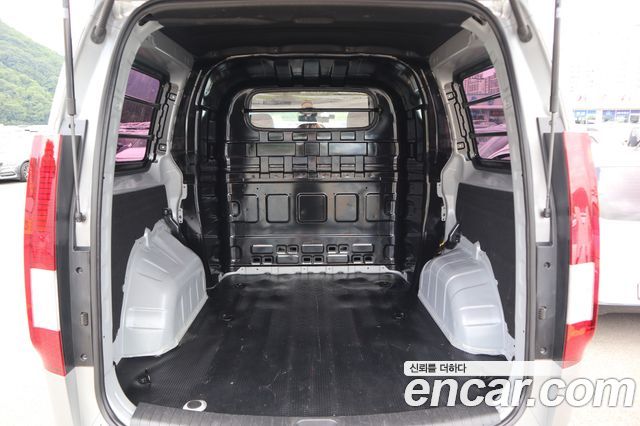 Hyundai Staria Cargo 5-Seater Modern 2022 — фото 24