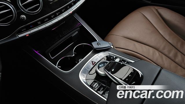 Mercedes-Benz S-Class (W222) S350 d 4MATIC 2019 — фото 19