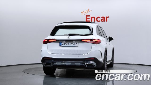 Mercedes-Benz GLC-Class (X254) GLC300 4MATIC AMG Line 2025 — фото 4