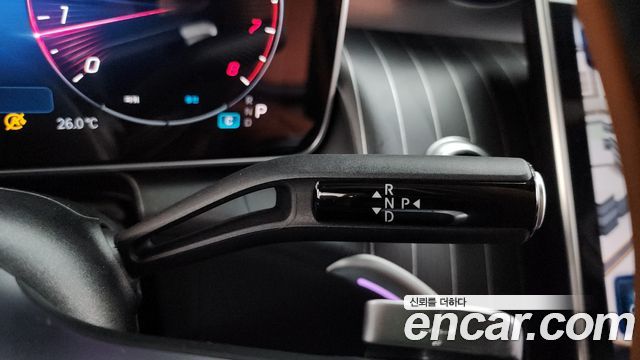 Mercedes-Benz GLC-Class (X254) GLC300 4MATIC AMG Line 2025 — фото 9