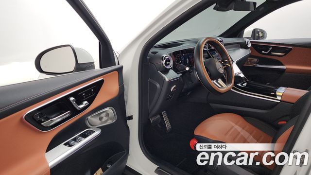 Mercedes-Benz GLC-Class (X254) GLC300 4MATIC AMG Line 2025 — фото 10