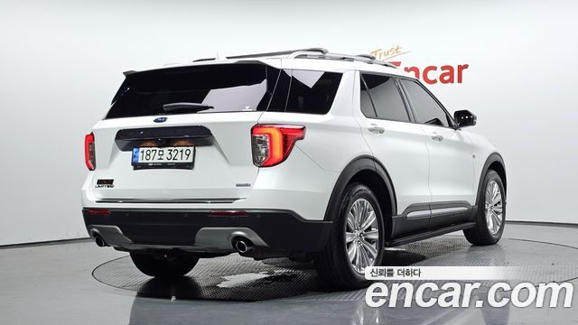 Ford Explorer (VI) 2.3 LimIted 4WD 2020 — фото 2