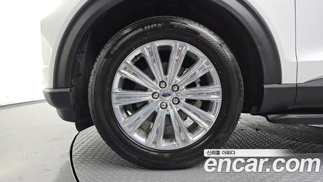 Ford Explorer (VI) 2.3 LimIted 4WD 2020 — фото 5