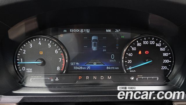 Ford Explorer (VI) 2.3 LimIted 4WD 2020 — фото 8