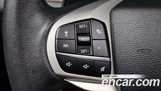 Ford Explorer (VI) 2.3 LimIted 4WD 2020 — фото 17