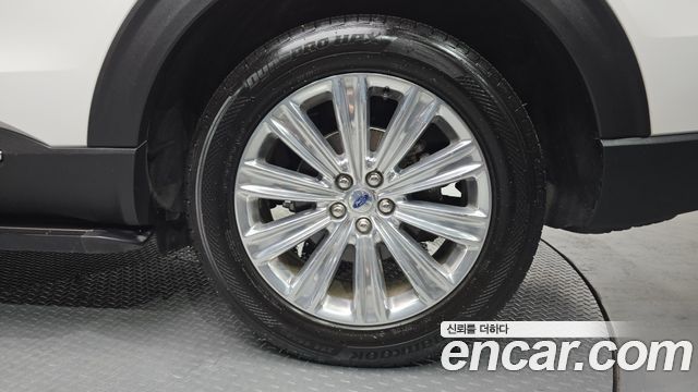 Ford Explorer (VI) 2.3 LimIted 4WD 2020 — фото 21