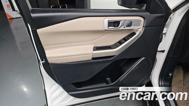 Ford Explorer (VI) 2.3 LimIted 4WD 2020 — фото 24
