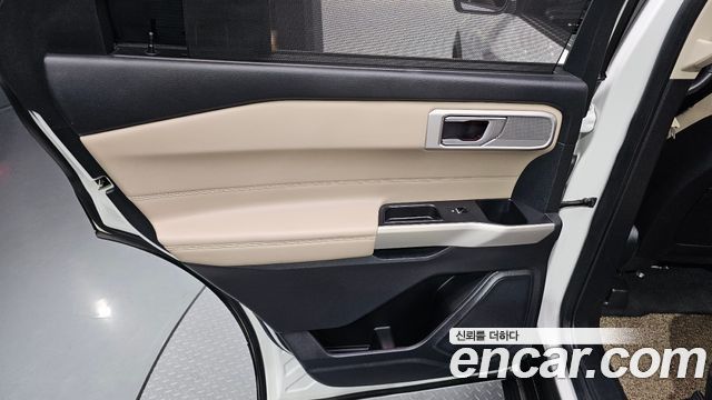Ford Explorer (VI) 2.3 LimIted 4WD 2020 — фото 25