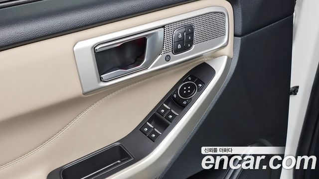 Ford Explorer (VI) 2.3 LimIted 4WD 2020 — фото 27