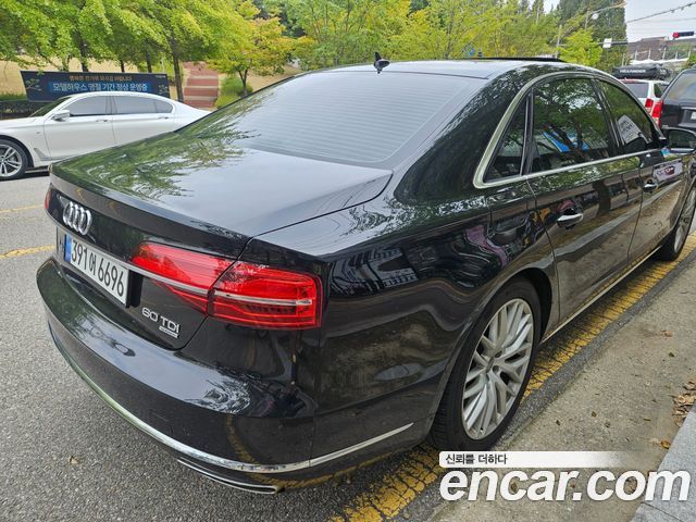 Audi A8 60 TDI Quattro LWB D4 2015 — фото 5