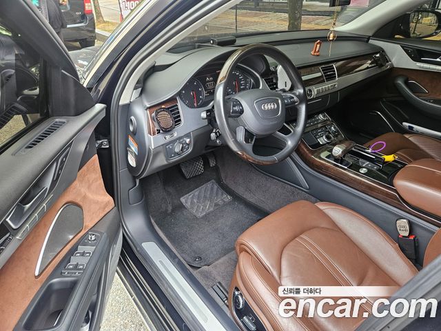 Audi A8 60 TDI Quattro LWB D4 2015 — фото 9
