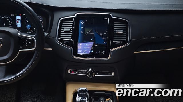 Volvo XC90 (II) B6 Inscription 2021 — фото 14