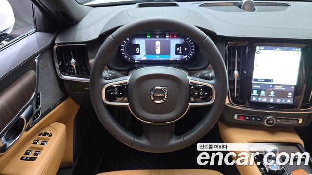 Volvo S90 B5 Ultimate Bright 2024 — фото 12