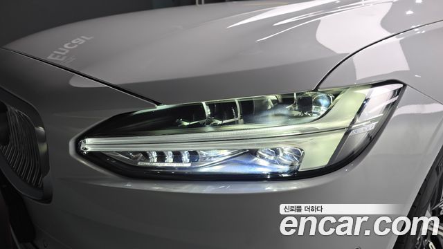 Volvo S90 B5 Ultimate Bright 2024 — фото 22