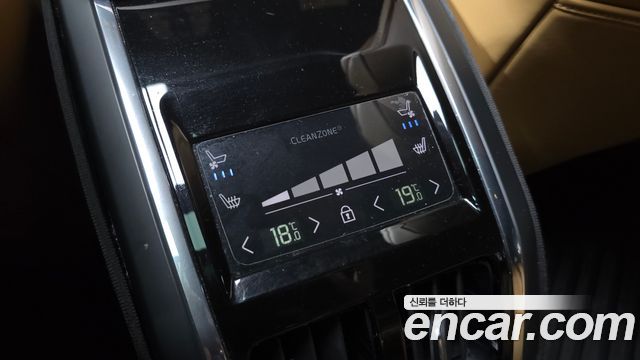 Volvo S90 B5 Ultimate Bright 2024 — фото 27