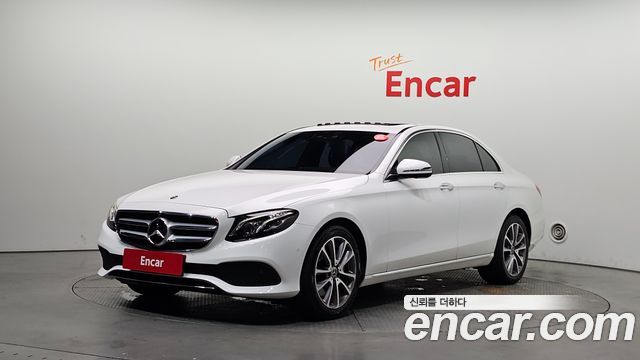 Mercedes-Benz E-Class (W213) E300 4MATIC Avnatgarde 2019 — фото 1