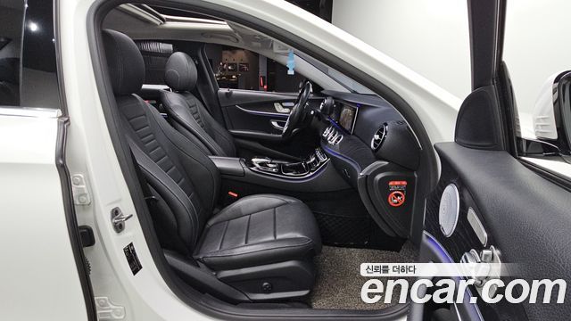 Mercedes-Benz E-Class (W213) E300 4MATIC Avnatgarde 2019 — фото 12