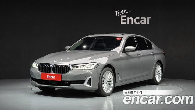BMW 5 Series (G30) 523d Luxury