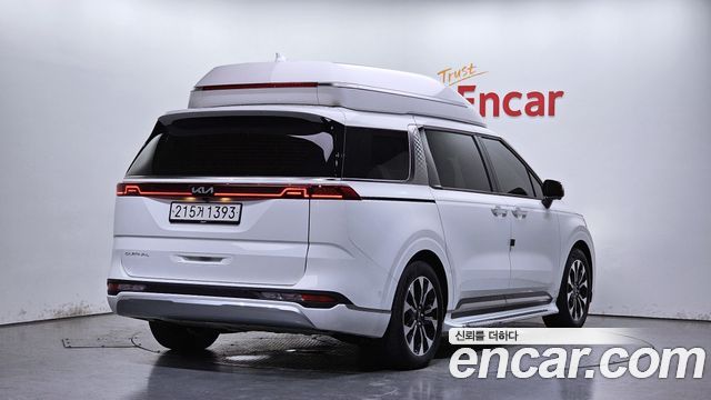 Kia Carnival (IV) Gasoline 4-Seater Hi-Limousine Signature 2022 — фото 2