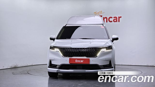 Kia Carnival (IV) Gasoline 4-Seater Hi-Limousine Signature 2022 — фото 3
