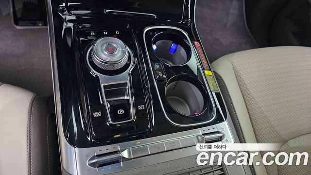 Kia Carnival (IV) Gasoline 4-Seater Hi-Limousine Signature 2022 — фото 9