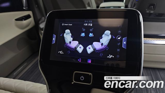 Kia Carnival (IV) Gasoline 4-Seater Hi-Limousine Signature 2022 — фото 18