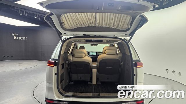 Kia Carnival (IV) Gasoline 4-Seater Hi-Limousine Signature 2022 — фото 20
