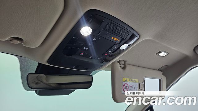 Kia Carnival (IV) Gasoline 4-Seater Hi-Limousine Signature 2022 — фото 28