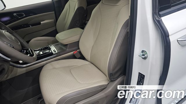 Kia Carnival (IV) Gasoline 4-Seater Hi-Limousine Signature 2022 — фото 30