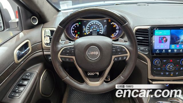 Jeep Grand Cherokee 3.0 Diesel Overland Summit WK2 2015 — фото 13