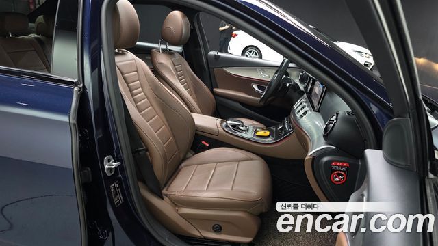 Mercedes-Benz E-Class (W213) E250 Avantgarde 2020 — фото 11