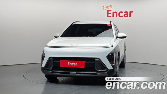 Hyundai Kona (SX2) Gasoline 2.0 2WD Premium 2024 — фото 3