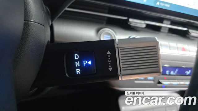 Hyundai Kona (SX2) Gasoline 2.0 2WD Premium 2024 — фото 9