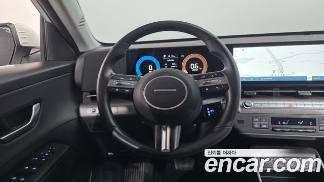 Hyundai Kona (SX2) Gasoline 2.0 2WD Premium 2024 — фото 13