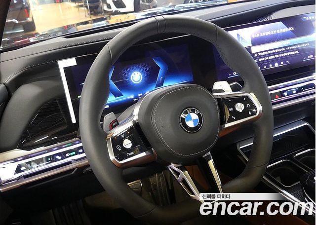 BMW 7 Series (G70) 740i xDrive M Sport 2025 — фото 16