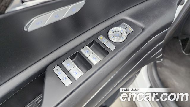 Genesis GV80 Coupe 3.5T Gasoline AWD 2024 — фото 30