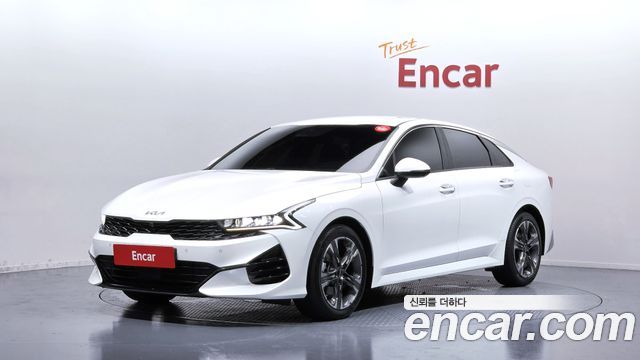 Kia K5 (III) 2.0 Noblesse 2022 — фото 1