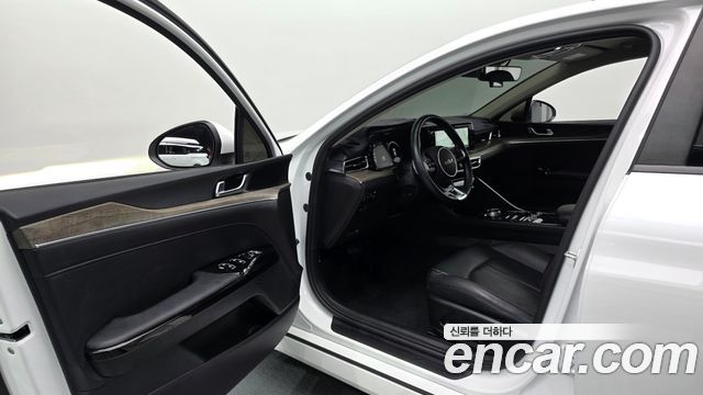 Kia K5 (III) 2.0 Noblesse 2022 — фото 10