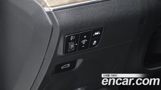 Kia K5 (III) 2.0 Noblesse 2022 — фото 15
