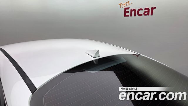 Kia K5 (III) 2.0 Noblesse 2022 — фото 31