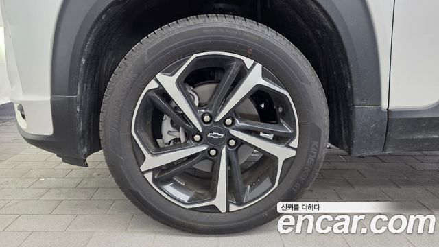 Chevrolet Trailblazer 1.3 Turbo 4WD RS 2023 — фото 4