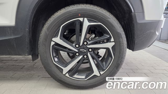 Chevrolet Trailblazer 1.3 Turbo 4WD RS 2023 — фото 26