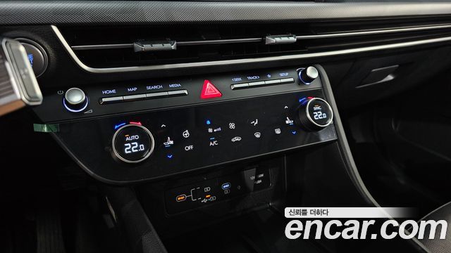 Hyundai Sonata The Edge (DN8) 1.6 Turbo Exclusive 2024 — фото 19