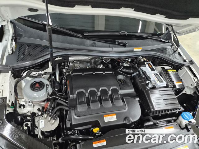 Volkswagen Tiguan (II) 2.0 TDI Premium 2020 — фото 6