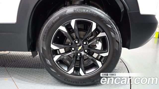 Chevrolet Trailblazer 1.3 Turbo 2WD Premier 2022 — фото 21